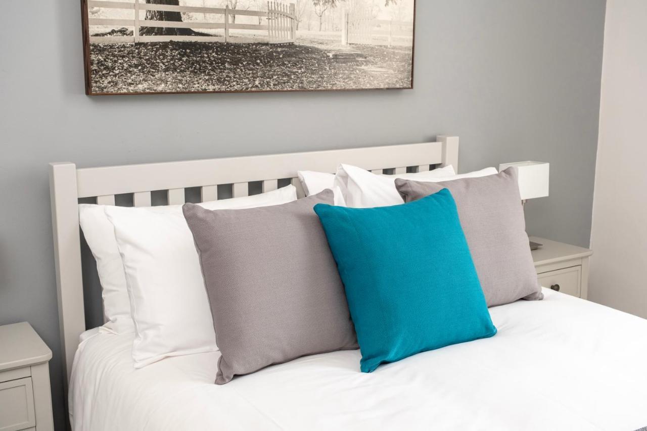 Super City Centre Apartment - Two Bedrooms, Perfect Location Бат Екстер'єр фото